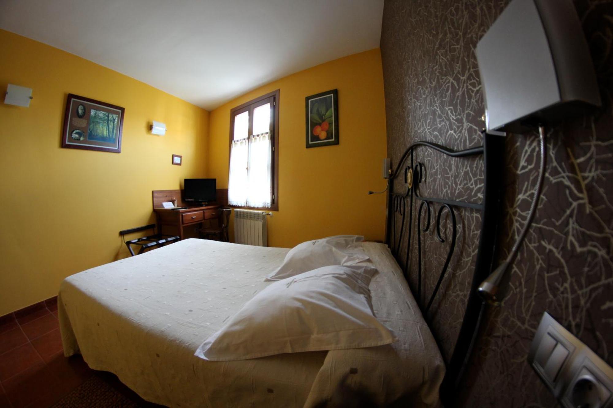 Hotel Rural Cuartamenteru Poo De Llanes Extérieur photo